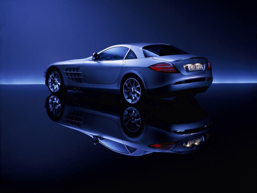  Mercedes-Benz SLR McLaren 2004 года  (фото 174 из 175)